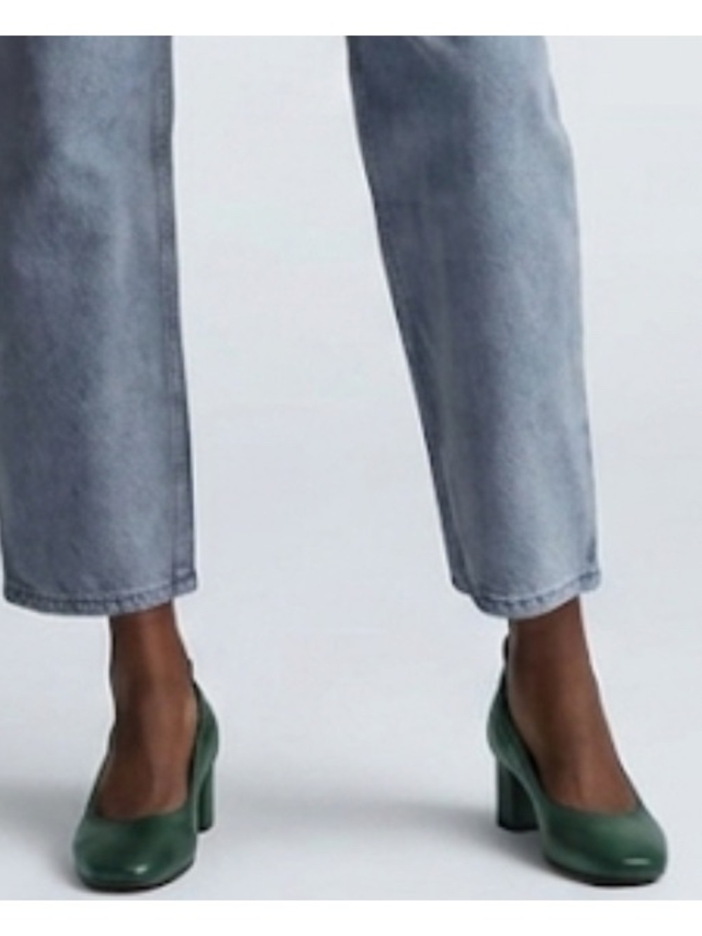 Everlane day heel in green size 9